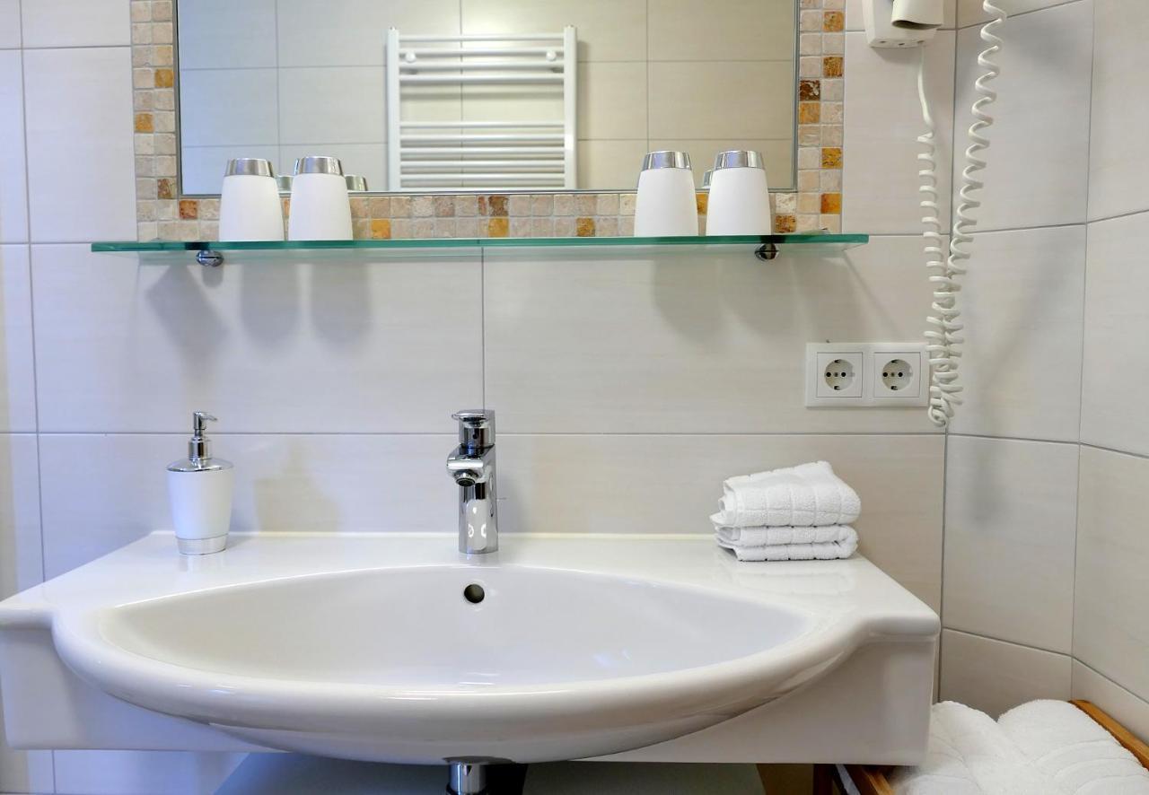 Haus Lundegg Apartment Finkenberg Ngoại thất bức ảnh